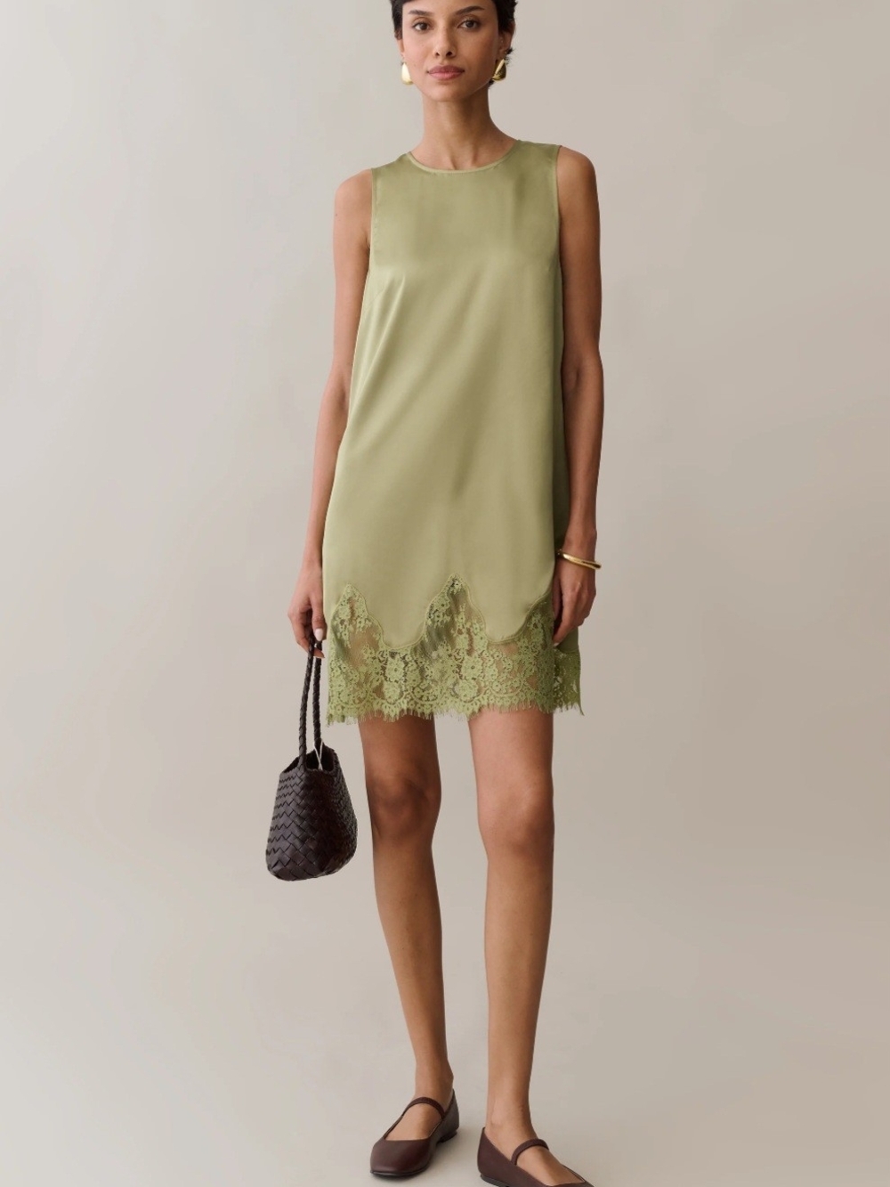 Few Moda Kourt Yasmin Sleeveless Moss Green Lace-Hem Shift Dress